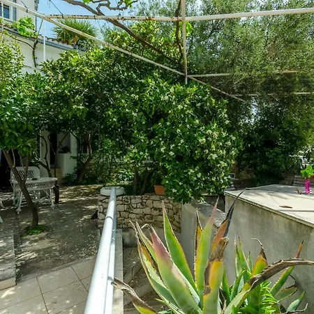 Apartament Dory *