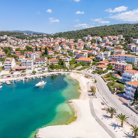 Apartament Dory *