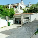 Dory Apartamento *